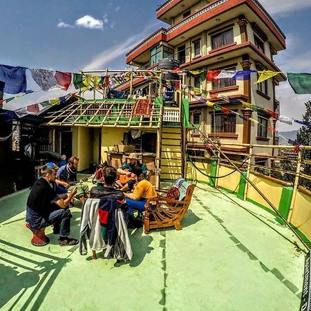 Hostel The Nepali Hive Kathmandu Exterior foto