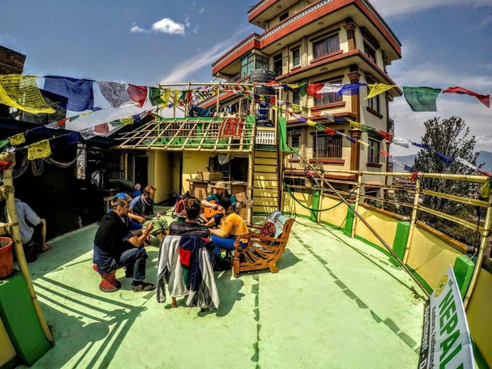 Hostel The Nepali Hive Kathmandu Exterior foto